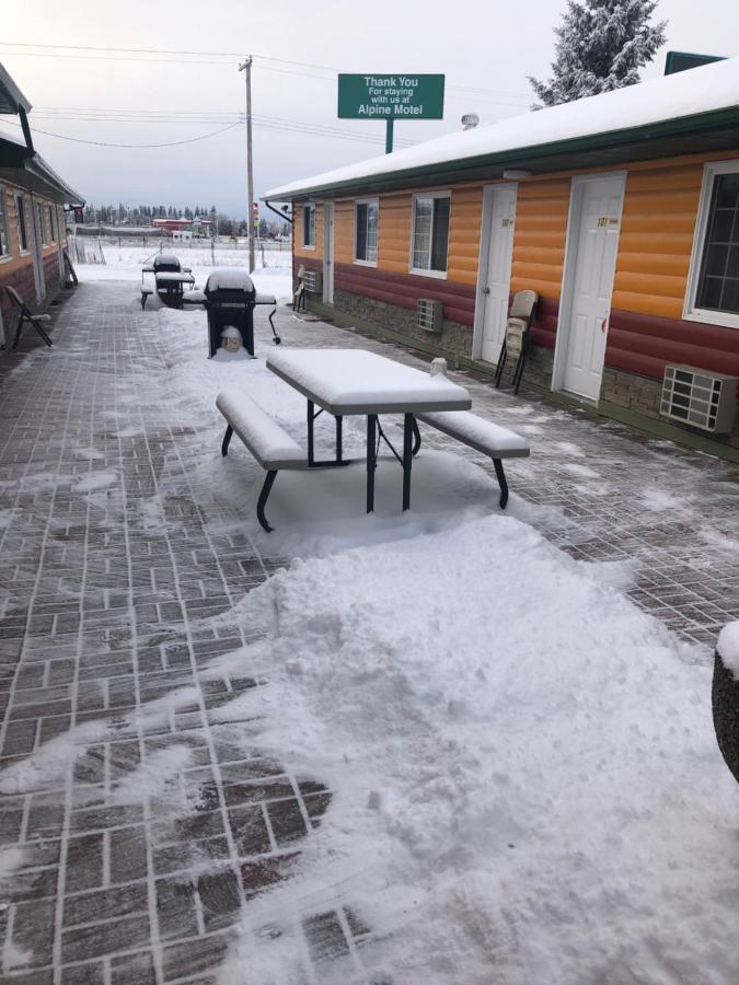 Alpine Motel Rocky Mountain House Exterior foto